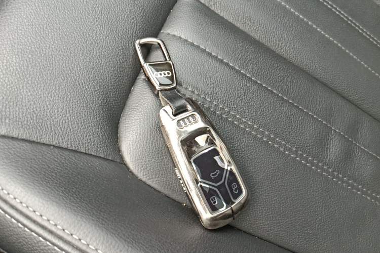 Used Audi Q5L 2020 Updated 40 TFSI Prestige Fashion Edition