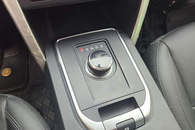 Used Land Rover Discovery Sport 2019 240 PS SE Version China V Standard Gear Lever