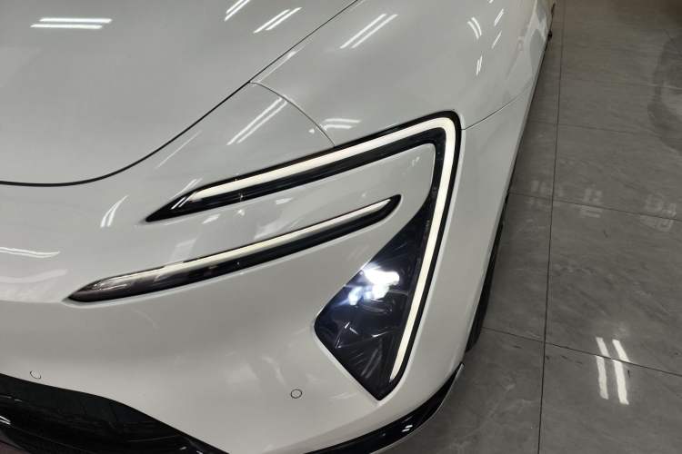 Used Avatr 06 2025 Ultra Pure Electric Edition