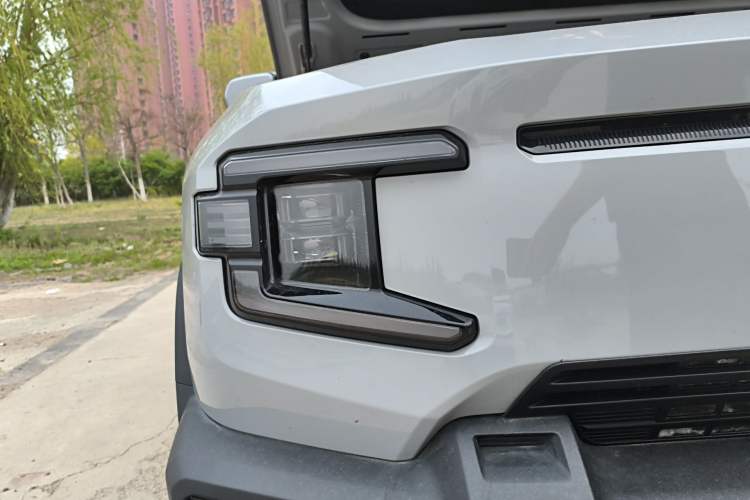 Used Deepal G318 2024 Four-Wheel-Drive Air Suspension Model