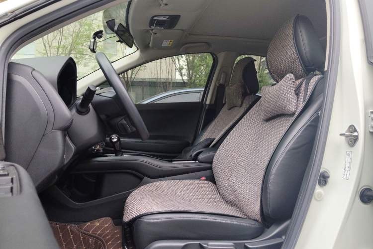 Used Honda Vezel 2020 1.5L CVT Pioneer Edition
