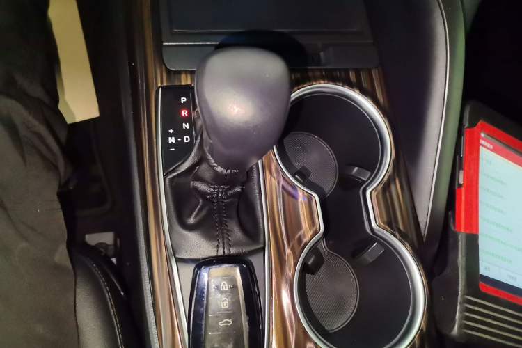 Used Toyota Camry 2019 2.0G Luxury Edition China VI Standard
