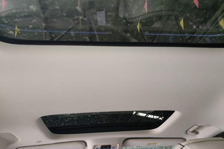 Used Denza D9 2024 DM-i 980 Four-Wheel Drive Prestige Model
