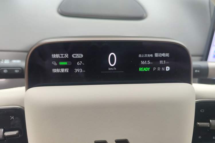 Used Li Auto i6 2025 Model Two-Wheel-Drive Standard Type
