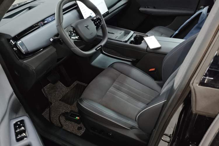 Used VOYAH COURAGE 2024 Four-Wheel Drive Global Edition