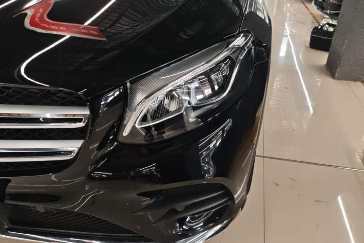 Used Mercedes-Benz GLC 2019 GLC 260 L 4MATIC Dynamic Model