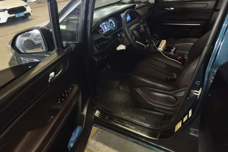 Used GAC Trumpchi M6 2019 270T DCT Luxury Edition (7-seater) China VI