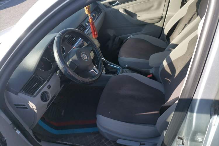 Used Volkswagen Bora 2014 1.6L Automatic Fashion Model
