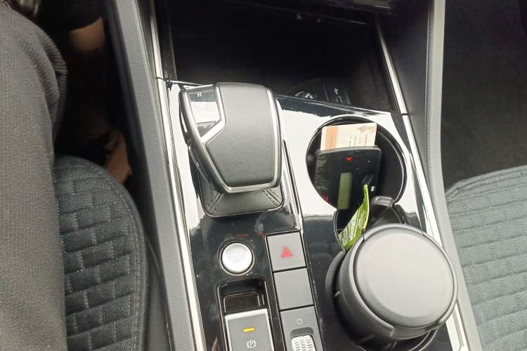 Used Volkswagen Touareg New Energy 2021 eHybrid Gear Lever