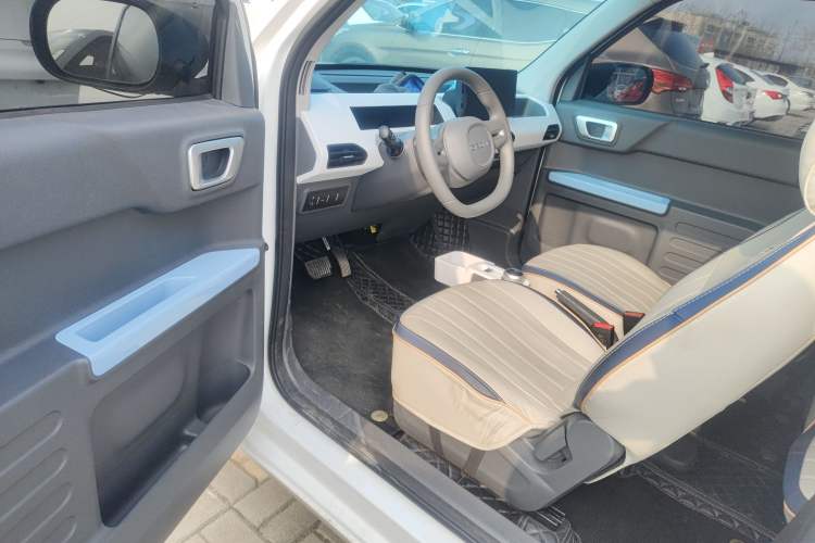 Used Geely Galaxy Panda 2024 Panda Mini 200km Endurance Bear