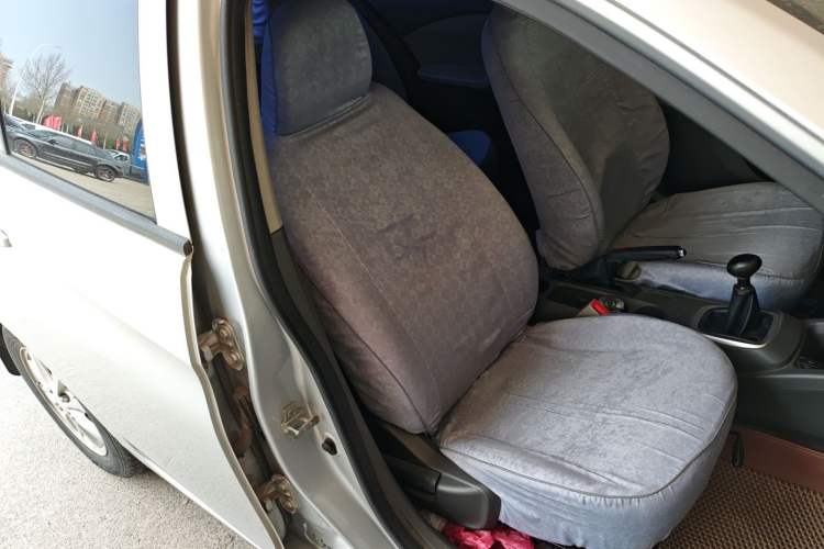 Used Chevrolet Sail 2015 Sail 3 1.5L Manual with Ideal Sunroof Edition
