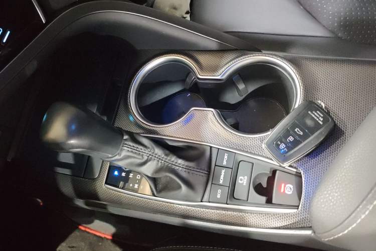 Used Toyota Camry 2021 2.0S FENGSHANG Edition