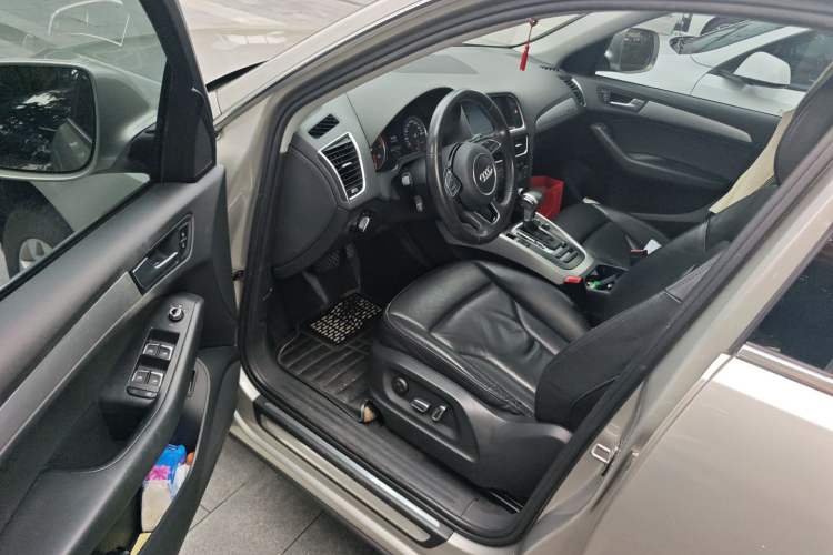 Used Audi Q5 2015 40 TFSI Technology Edition