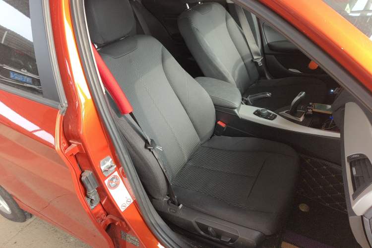 Used BMW 1 Series 2013 Facelifted 118i Leading Edition
