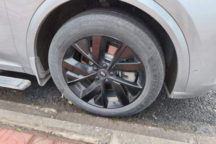 Used Li Auto L8 2023 Pro Model