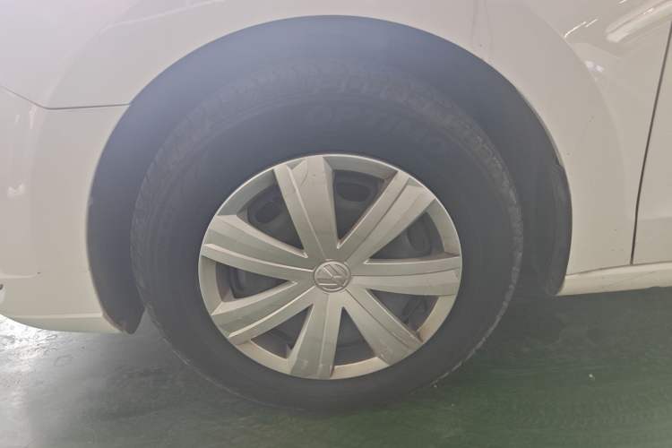 Used Volkswagen Jetta 2017 1.5L Manual Fashion Edition