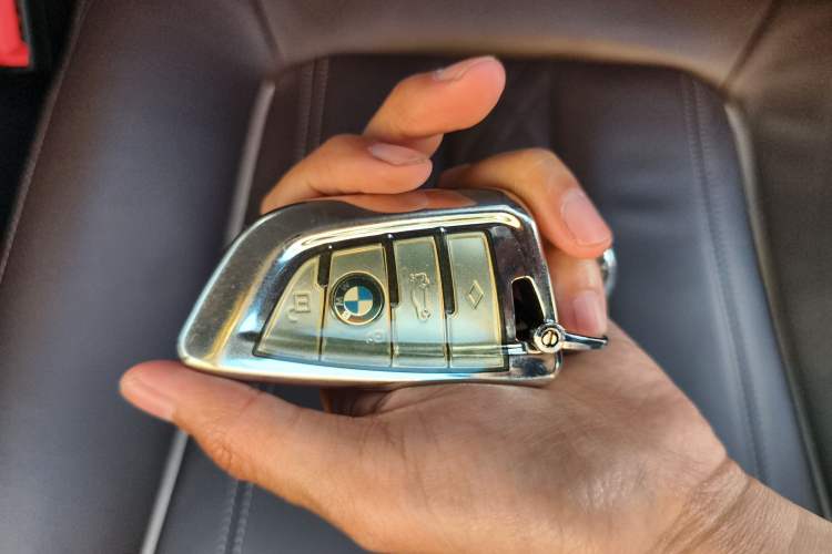 Used BMW 5 Series 2018 530Li Luxury Edition Premium Package Vehicle Key