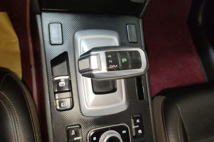 Used Haval H6 Coupe 2019 1.5T Automatic Two-Wheel Drive Luxury Smart Connectivity Version China VI Standard
