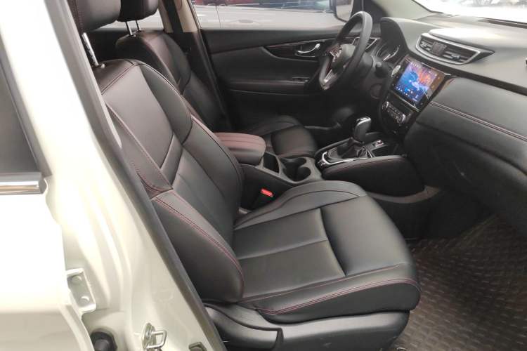 Used Nissan Qashqai 2023 Classic 2.0L CVT XV Comfort Edition