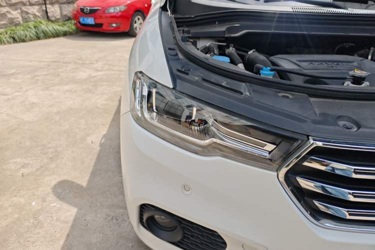 Used Haval H2s 2017 Blue Label 1.5T Dual-Clutch Luxury Model