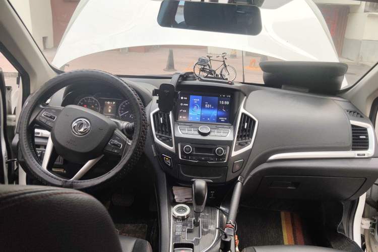 Used Dongfeng Aeolus AX7 2016 2.0L Automatic Zhiyue Trim