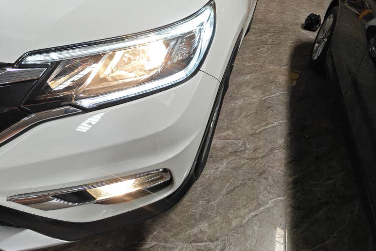 Used Honda CR-V 2016 2.0L Two-Wheel Drive Classic Edition
