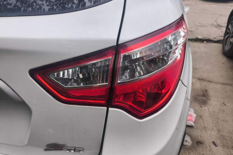 Used CHANGAN CS35 2016 1.6L Automatic Luxury Model China IV Standard Right Rear Taillight