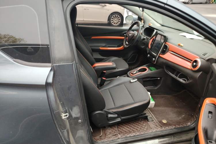 Used Chery Little Ant 2019 4-Seater Smart Edition 30.6 kWh Right Front Seat