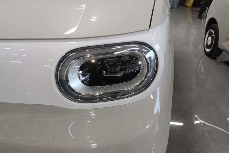 Used Wuling Hongguang MINIEV 2024 3rd Generation 215km Youth Edition
