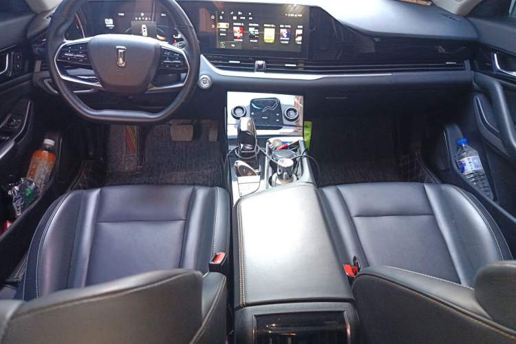 Used Bestune B70 2023 Third Generation 1.5T Automatic Enjoyment Version Center Console