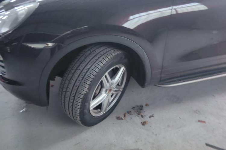 Used Porsche Cayenne 2014 Cayenne Platinum Edition 3.0T