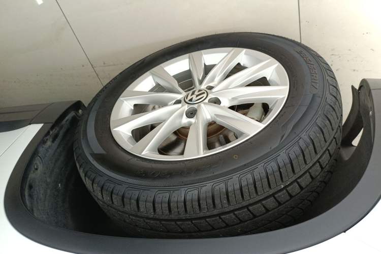 Used Volkswagen Tiguan 2016 280TSI Automatic Two-Wheel-Drive Silk Road Style Edition