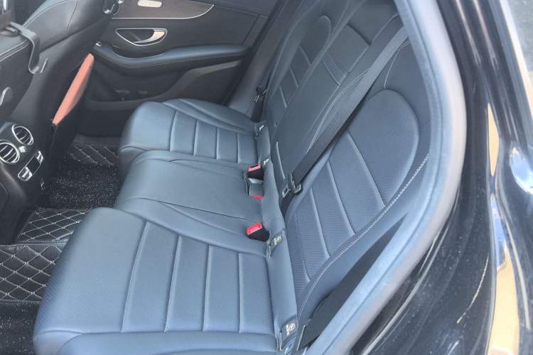 Used Mercedes-Benz GLC 2022 Second Facelift GLC 260 L 4MATIC Luxury Edition
