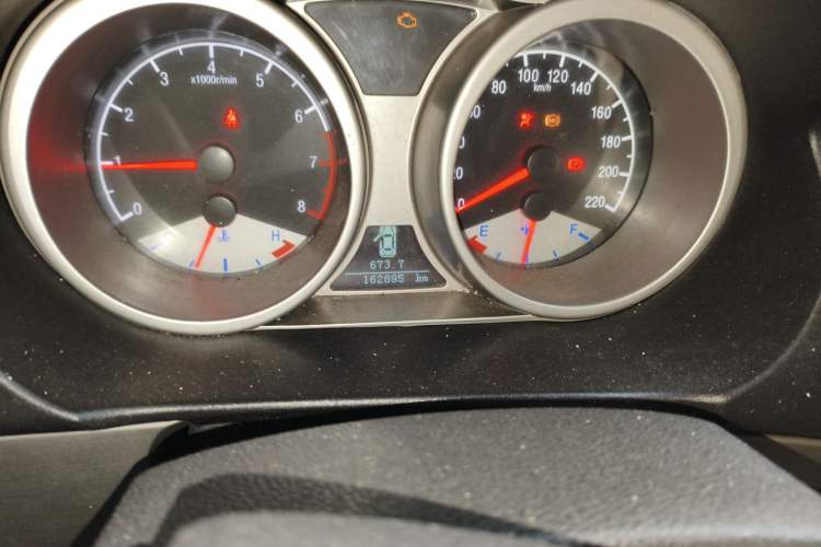 Used Geely Auto GX7 2012 1.8L Manual Elite Model Odometer Close Up