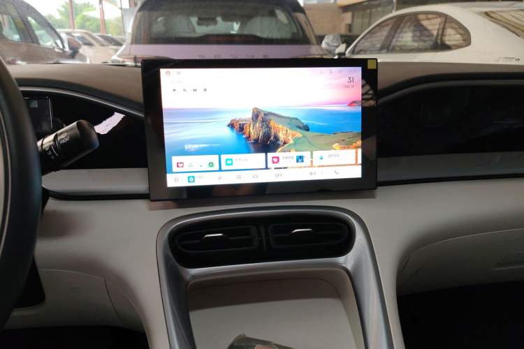 Used Geely Galaxy Geome 2026 Model 410km Carefree Edition Audio And AC Panel