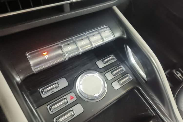 Used Lincoln Nautilus 2023 2.0T Four-Wheel Drive Luxury Edition