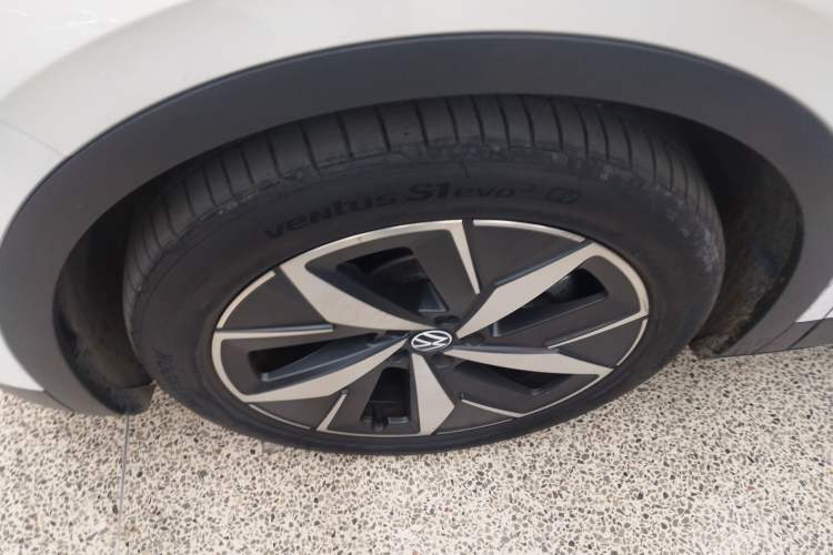 Used Volkswagen ID.4 CROZZ 2022 Long-Range Lite PRO Edition