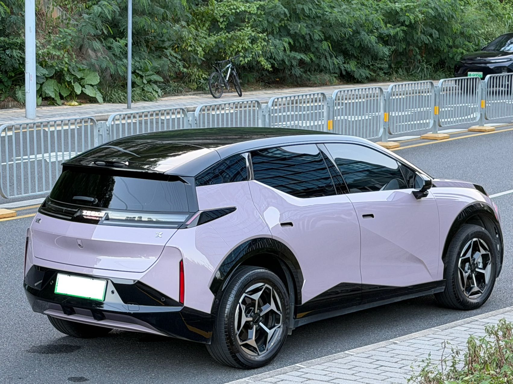 Zeekr X 2025 5-Seater Rear-Drive Version — снимка 6
