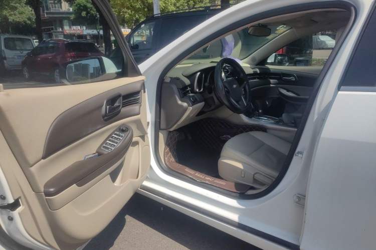 Used Chevrolet Malibu 2014 2.0L Automatic Comfort Edition