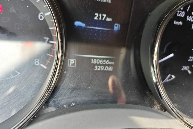 Used Nissan X-Trail 2015 2.0L CVT Comfort MAX Edition 2WD
