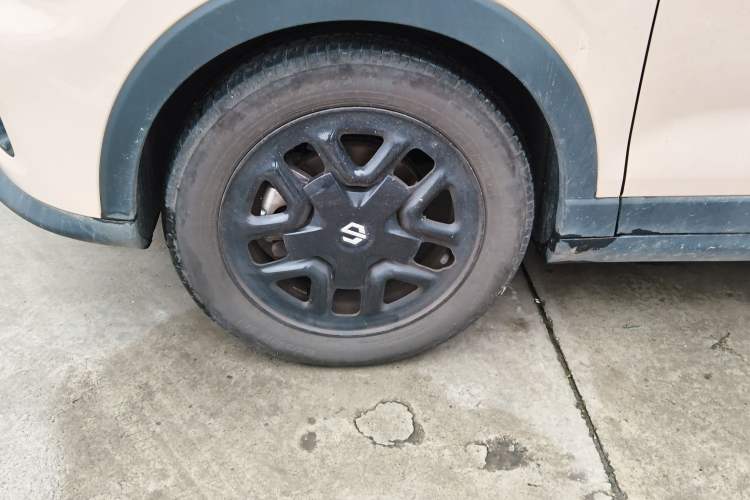 Used Leapmotor T03 2023 310 Lite Edition Left Front Wheel Hub