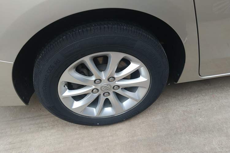 Used Buick GL8 2018 ES 28T Comfort Model China VI Standard