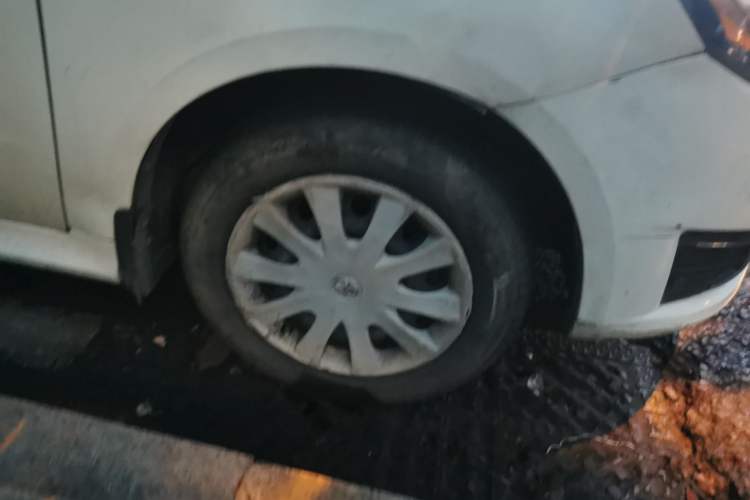 Used BAIC E Series 2012 Hatchback 1.3L Manual Liking Edition