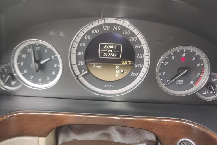 Used Mercedes-Benz E-Class 2012 E 300 L Elegant Model