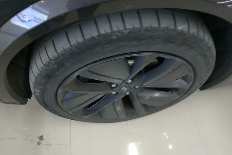 Used Li Auto L9 2022 Max model
