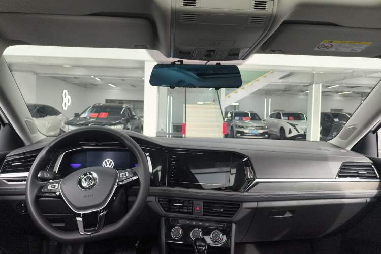 Used Volkswagen Sagitar 2022 280TSI DSG Flyover Edition
