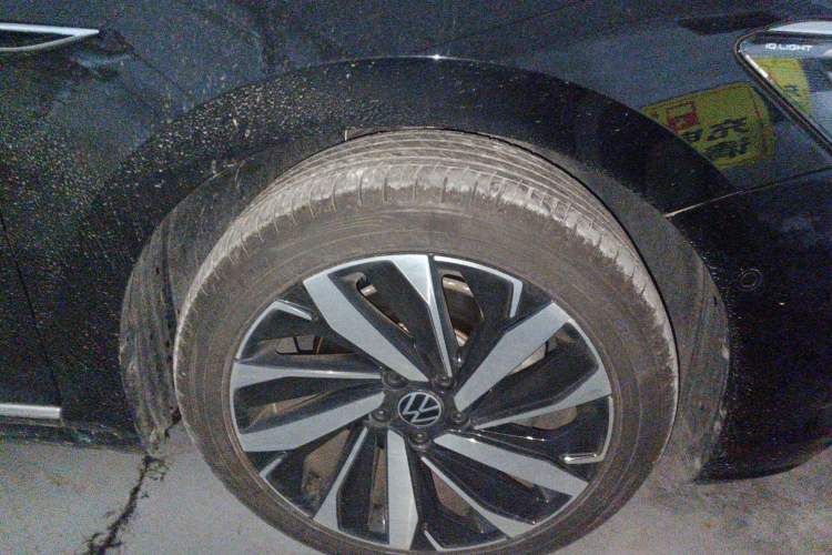 Used Volkswagen Passat 2023 Facelift 330TSI Luxury Edition
