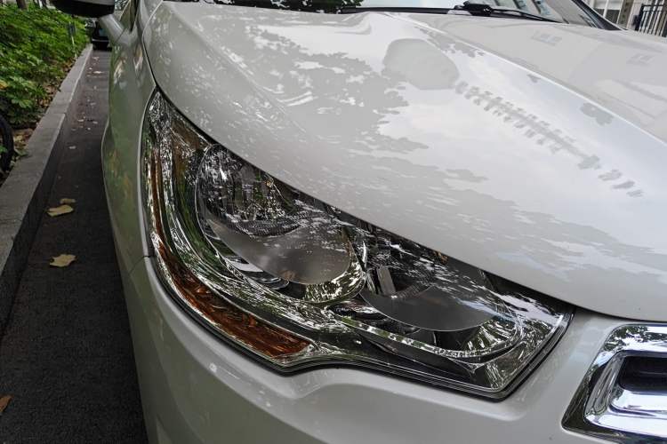 Used Citroen C4L 2014 1.8L Intelligent Drive Automatic Enjoyment Model
