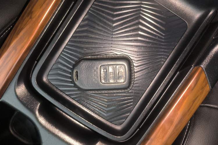 Used Honda CR-V 2021 240TURBO CVT 2WD Fashion Edition
