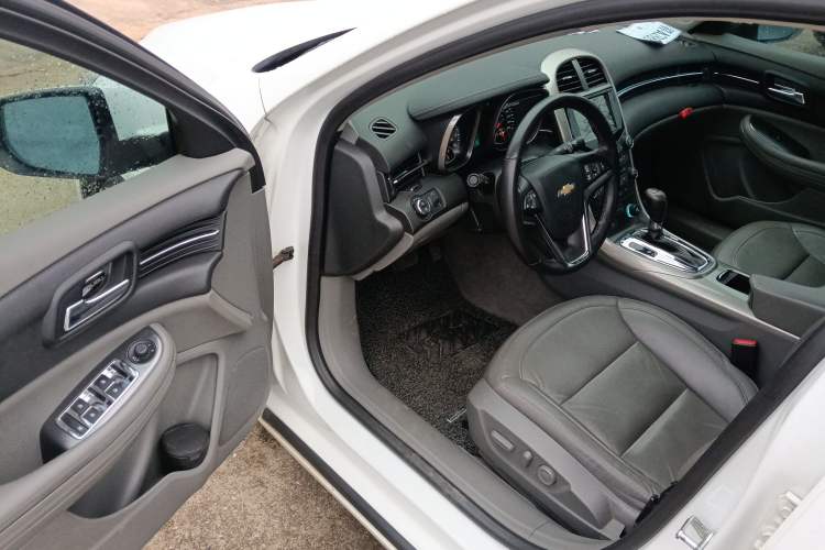 Used Chevrolet Malibu 2014 2.0L Automatic Luxury Edition
